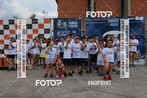 Buy your photos of the eventLaLaLa Night Run e LaLaLa Kids Run on Fotop