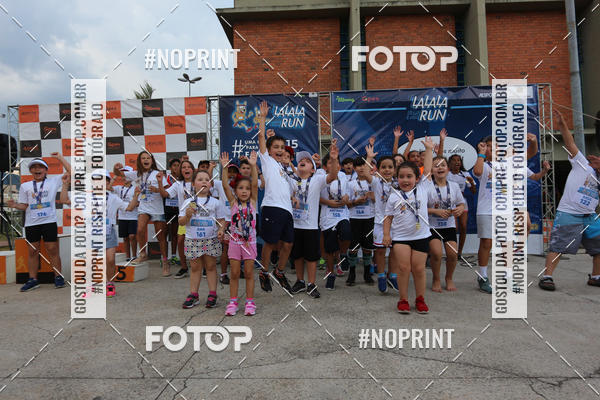 Buy your photos of the eventLaLaLa Night Run e LaLaLa Kids Run on Fotop