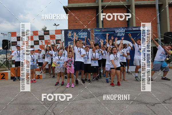 Buy your photos of the eventLaLaLa Night Run e LaLaLa Kids Run on Fotop