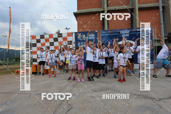 Buy your photos of the eventLaLaLa Night Run e LaLaLa Kids Run on Fotop