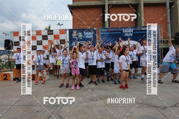 Buy your photos of the eventLaLaLa Night Run e LaLaLa Kids Run on Fotop