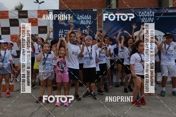 Buy your photos of the eventLaLaLa Night Run e LaLaLa Kids Run on Fotop