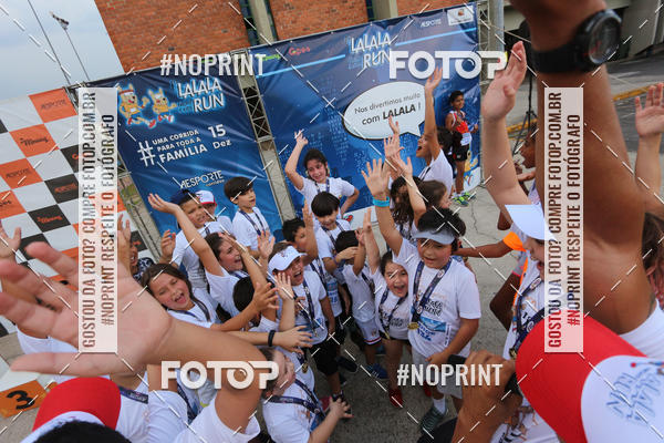 Buy your photos of the eventLaLaLa Night Run e LaLaLa Kids Run on Fotop