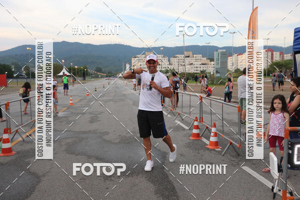 Buy your photos of the eventLaLaLa Night Run e LaLaLa Kids Run on Fotop
