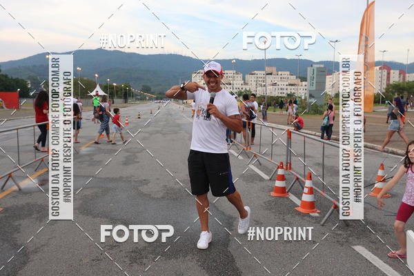 Buy your photos of the eventLaLaLa Night Run e LaLaLa Kids Run on Fotop