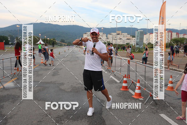 Buy your photos of the eventLaLaLa Night Run e LaLaLa Kids Run on Fotop