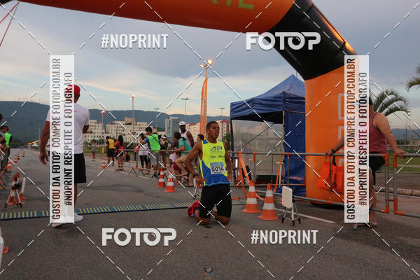 Buy your photos of the eventLaLaLa Night Run e LaLaLa Kids Run on Fotop