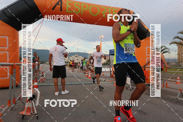 Buy your photos of the eventLaLaLa Night Run e LaLaLa Kids Run on Fotop