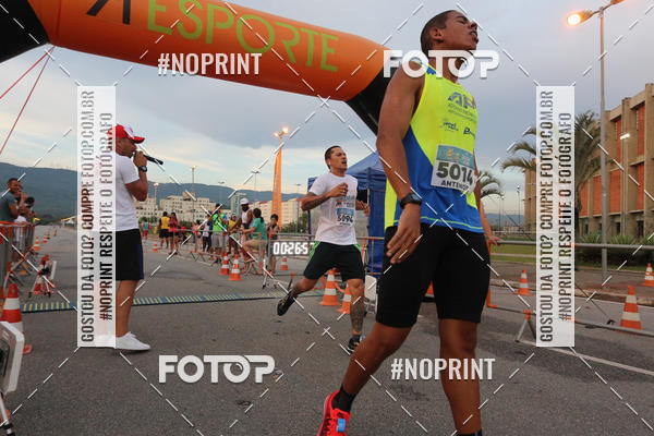 Buy your photos of the eventLaLaLa Night Run e LaLaLa Kids Run on Fotop