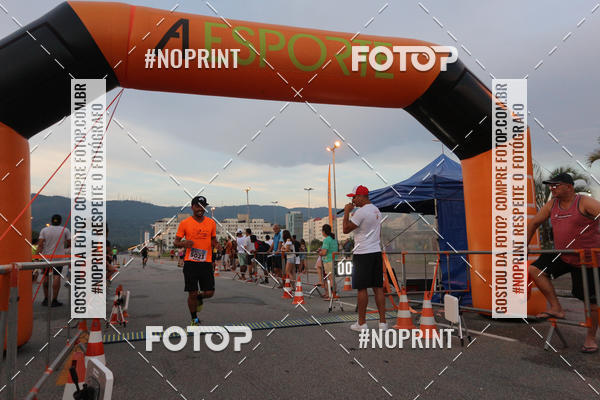 Buy your photos of the eventLaLaLa Night Run e LaLaLa Kids Run on Fotop