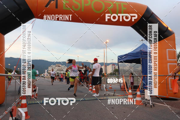 Buy your photos of the eventLaLaLa Night Run e LaLaLa Kids Run on Fotop
