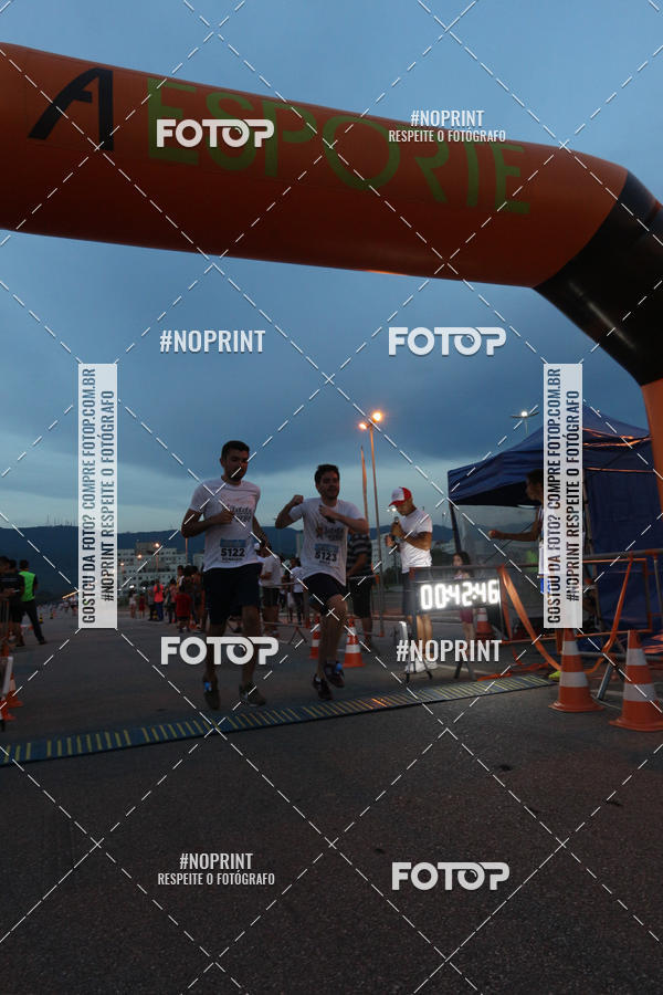 Buy your photos of the eventLaLaLa Night Run e LaLaLa Kids Run on Fotop