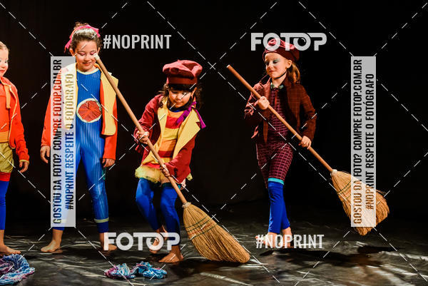 Buy your photos of the eventCabar� de Final de ano - 9/12 on Fotop