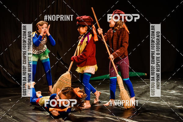 Buy your photos of the eventCabar� de Final de ano - 9/12 on Fotop