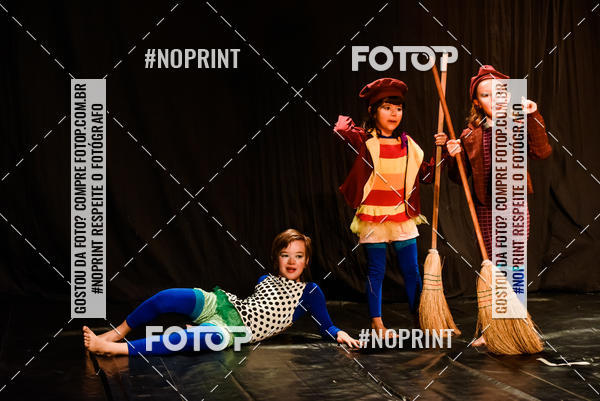 Buy your photos of the eventCabar� de Final de ano - 9/12 on Fotop