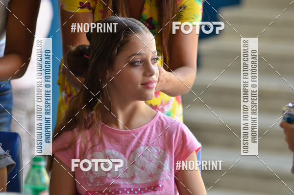 Buy your photos of the eventApresentao de dana  da Escola Uruguai na Escola Rainha do Brasil on Fotop
