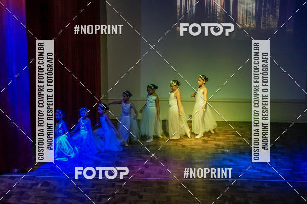 Buy your photos of the eventApresentao de dana  da Escola Uruguai na Escola Rainha do Brasil on Fotop