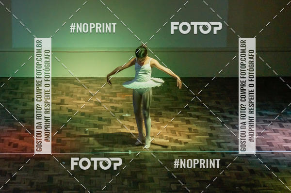Buy your photos of the eventApresentao de dana  da Escola Uruguai na Escola Rainha do Brasil on Fotop