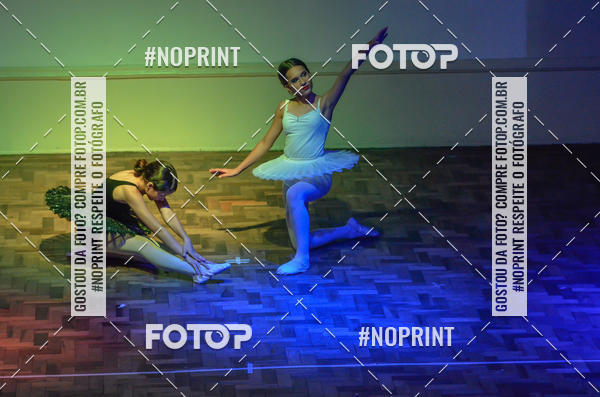 Buy your photos of the eventApresentao de dana  da Escola Uruguai na Escola Rainha do Brasil on Fotop