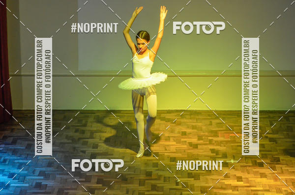 Buy your photos of the eventApresentao de dana  da Escola Uruguai na Escola Rainha do Brasil on Fotop