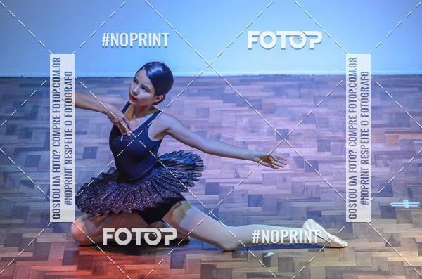 Buy your photos of the eventApresentao de dana  da Escola Uruguai na Escola Rainha do Brasil on Fotop