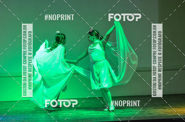 Buy your photos of the eventApresentao de dana  da Escola Uruguai na Escola Rainha do Brasil on Fotop