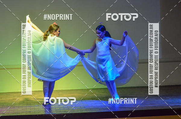 Buy your photos of the eventApresentao de dana  da Escola Uruguai na Escola Rainha do Brasil on Fotop