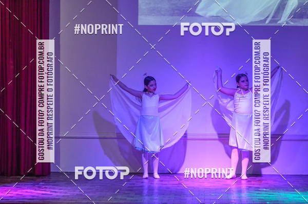 Buy your photos of the eventApresentao de dana  da Escola Uruguai na Escola Rainha do Brasil on Fotop