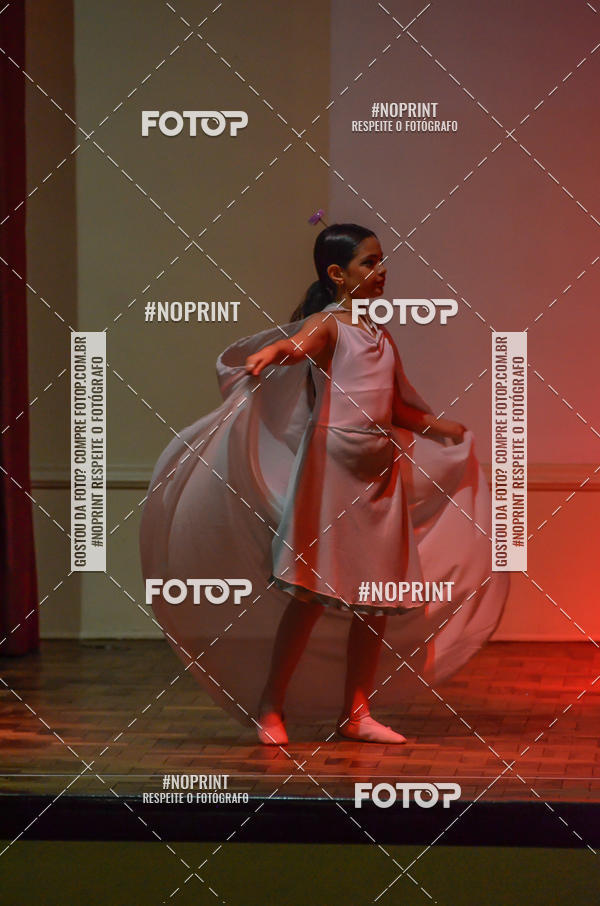 Buy your photos of the eventApresentao de dana  da Escola Uruguai na Escola Rainha do Brasil on Fotop