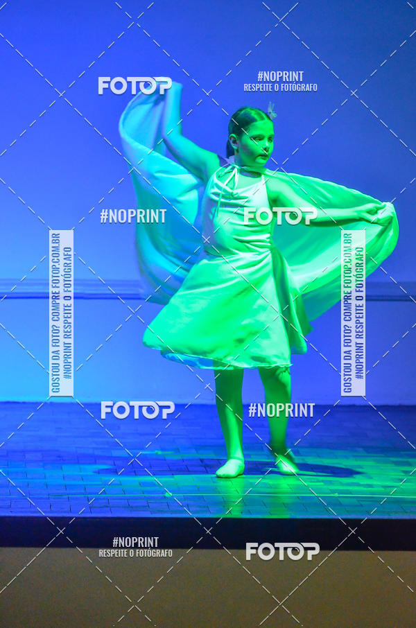 Buy your photos of the eventApresentao de dana  da Escola Uruguai na Escola Rainha do Brasil on Fotop