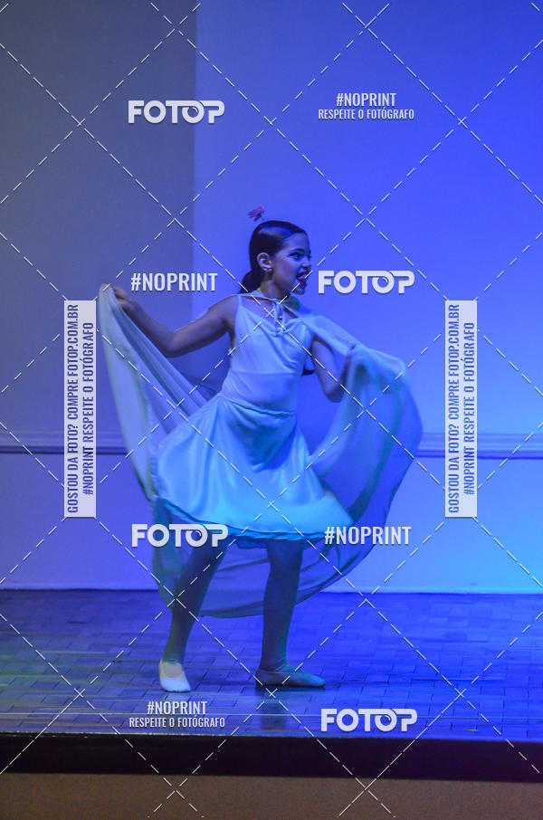 Buy your photos of the eventApresentao de dana  da Escola Uruguai na Escola Rainha do Brasil on Fotop