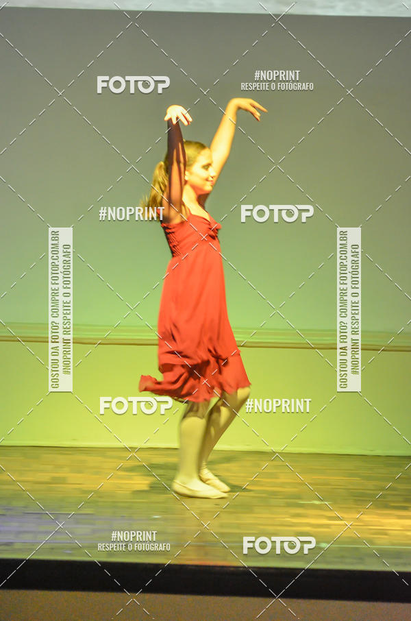 Buy your photos of the eventApresentao de dana  da Escola Uruguai na Escola Rainha do Brasil on Fotop