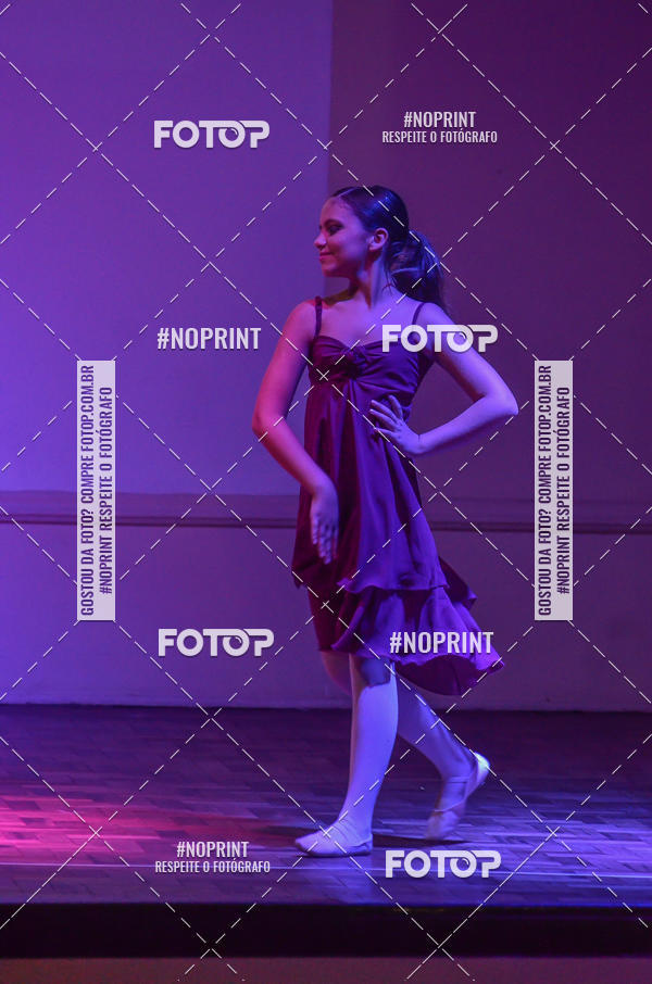 Buy your photos of the eventApresentao de dana  da Escola Uruguai na Escola Rainha do Brasil on Fotop