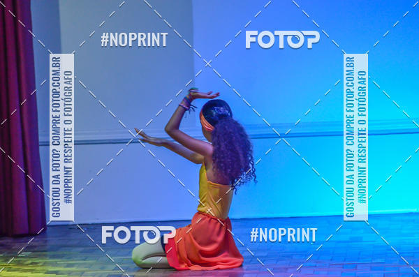 Buy your photos of the eventApresentao de dana  da Escola Uruguai na Escola Rainha do Brasil on Fotop