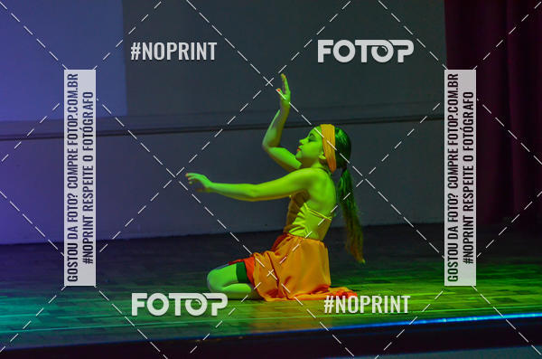 Buy your photos of the eventApresentao de dana  da Escola Uruguai na Escola Rainha do Brasil on Fotop