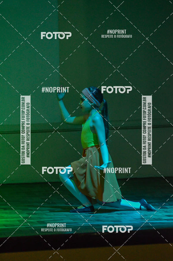 Buy your photos of the eventApresentao de dana  da Escola Uruguai na Escola Rainha do Brasil on Fotop