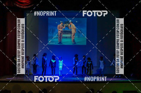 Buy your photos of the eventApresentao de dana  da Escola Uruguai na Escola Rainha do Brasil on Fotop