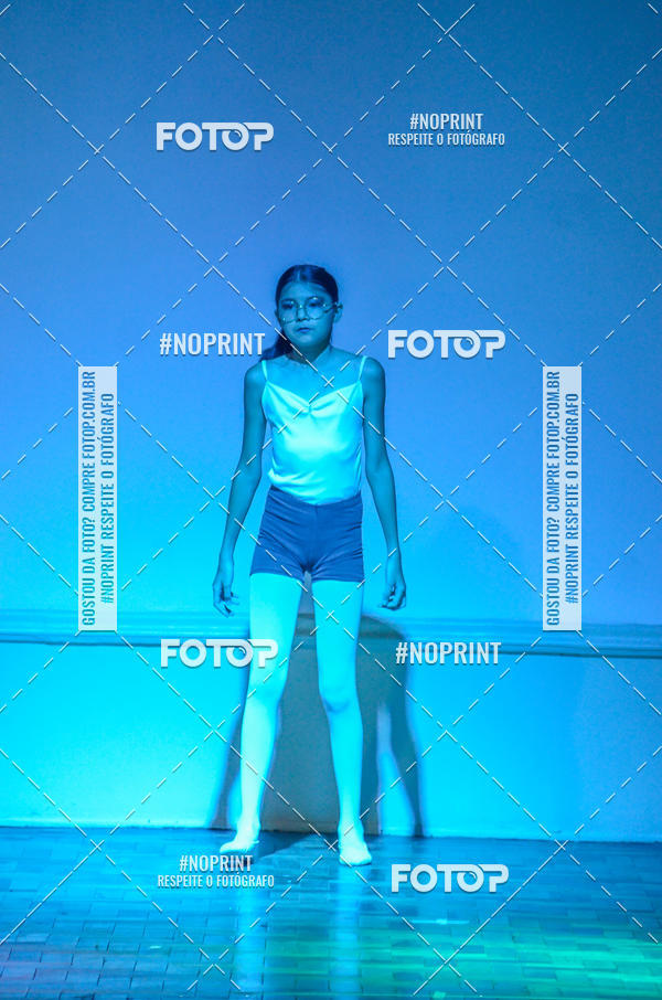 Buy your photos of the eventApresentao de dana  da Escola Uruguai na Escola Rainha do Brasil on Fotop