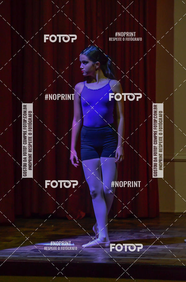 Buy your photos of the eventApresentao de dana  da Escola Uruguai na Escola Rainha do Brasil on Fotop