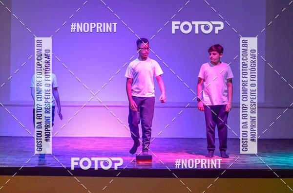 Buy your photos of the eventApresenta��o de dan�a  da Escola Uruguai na Escola Rainha do Brasil on Fotop