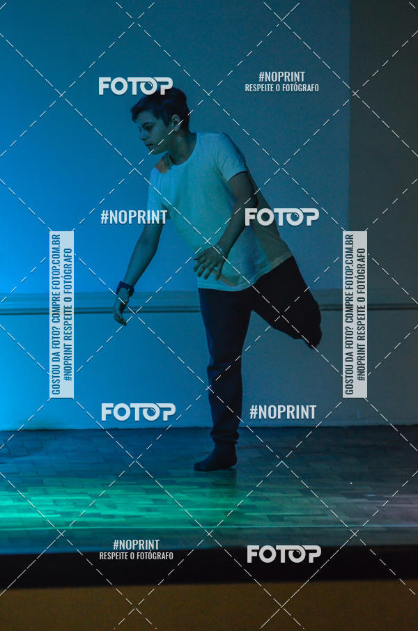 Buy your photos of the eventApresenta��o de dan�a  da Escola Uruguai na Escola Rainha do Brasil on Fotop