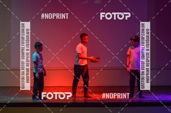 Buy your photos of the eventApresenta��o de dan�a  da Escola Uruguai na Escola Rainha do Brasil on Fotop