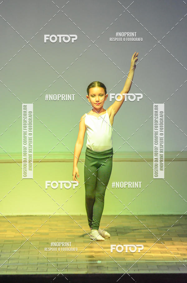 Compra tus fotos del eventoApresenta��o de dan�a  da Escola Uruguai na Escola Rainha do Brasil En Fotop