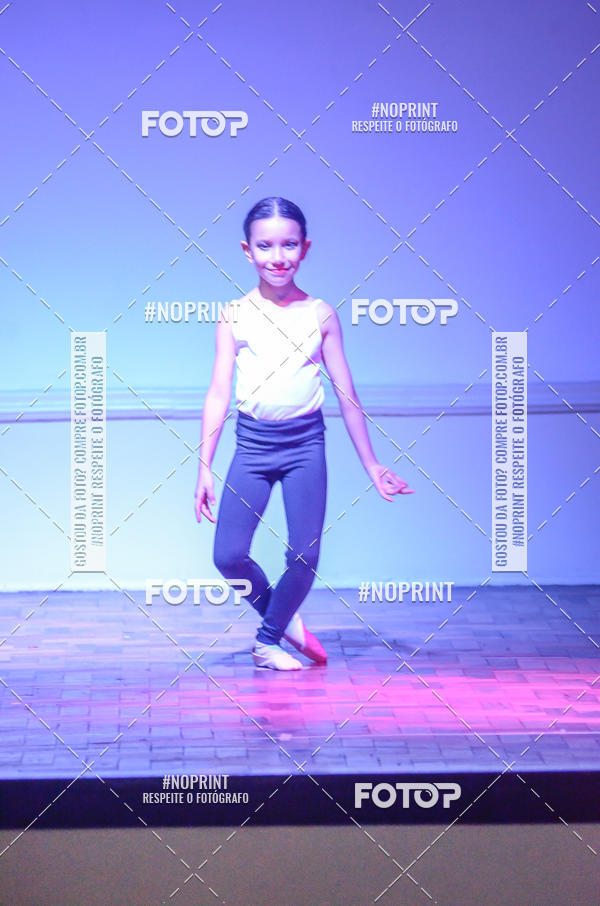 Achetez vos photos de l'�v�nementApresenta��o de dan�a  da Escola Uruguai na Escola Rainha do Brasil sur Fotop