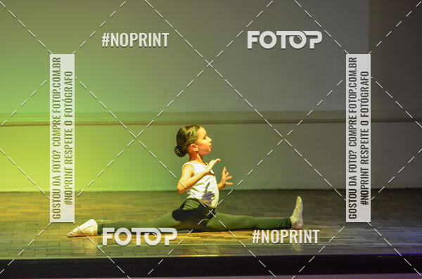 Achetez vos photos de l'�v�nementApresenta��o de dan�a  da Escola Uruguai na Escola Rainha do Brasil sur Fotop