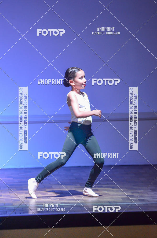 Achetez vos photos de l'�v�nementApresenta��o de dan�a  da Escola Uruguai na Escola Rainha do Brasil sur Fotop