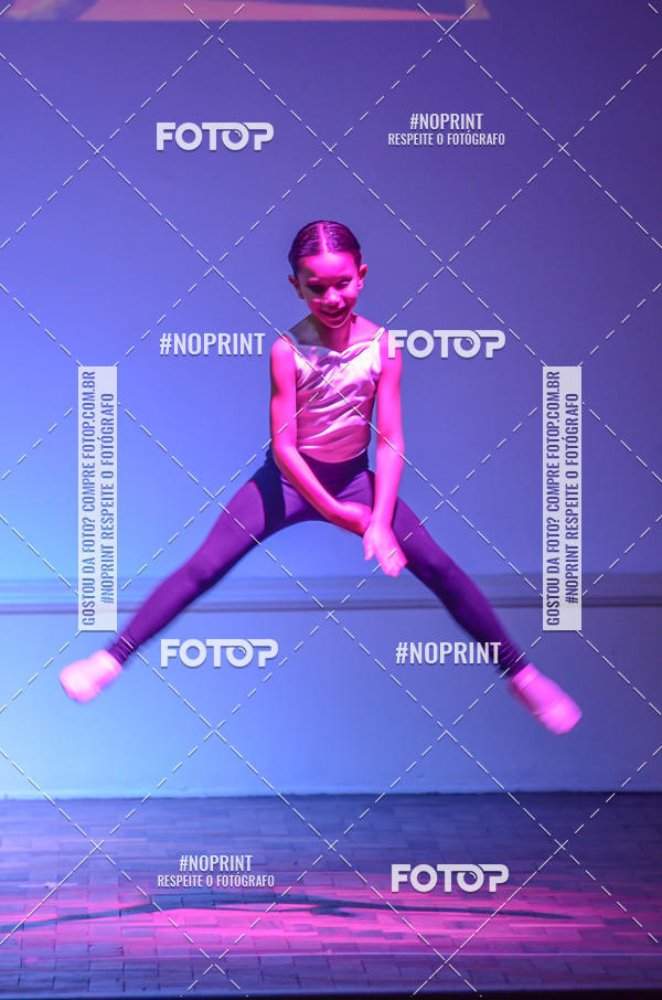 Achetez vos photos de l'�v�nementApresenta��o de dan�a  da Escola Uruguai na Escola Rainha do Brasil sur Fotop
