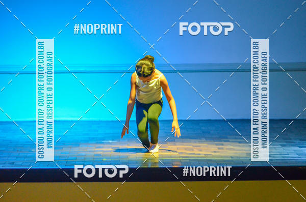 Buy your photos of the eventApresenta��o de dan�a  da Escola Uruguai na Escola Rainha do Brasil on Fotop
