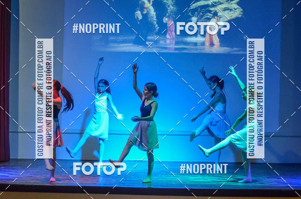 Buy your photos of the eventApresenta��o de dan�a  da Escola Uruguai na Escola Rainha do Brasil on Fotop