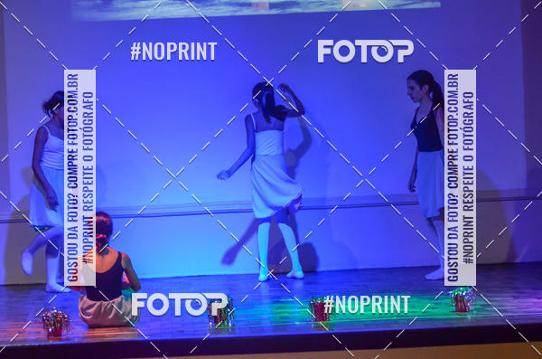 Buy your photos of the eventApresenta��o de dan�a  da Escola Uruguai na Escola Rainha do Brasil on Fotop